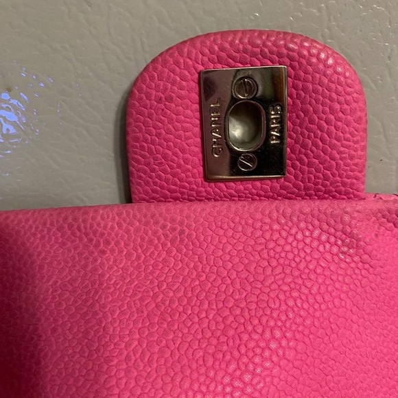 Chanel caviar leather pink small bag - Picture 9 of 16